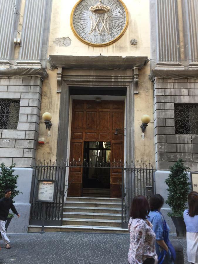 Appartamentino 116 Via Chiaia Neapel Exterior foto